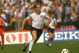 德国战神鲁梅尼格，不是10号的10号，与球王之间只差一座世界杯图片