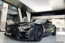 AMG-GT暗夜特别版：476马力+V8进口奔驰车，同价位选它还是911？图片