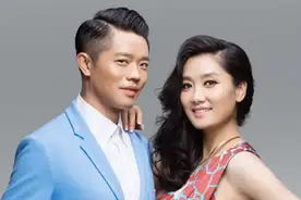 24年后，再看凤凰传奇曾毅玲花的境遇，才明白五五分账的重要性图片