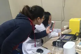 4000位妈妈的母乳，去哪儿了？图片