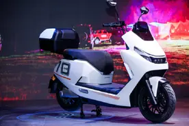 雅迪、爱玛、哈啰推出的3款电动车，续航200公里，冬天照样跑长途图片