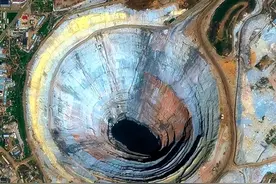 苏联当年挖穿地球，却在12263米突然停手，亲历者回忆图片