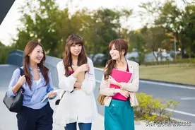 开学季：大学生的生活费是多少？这篇文章值得大一准新生家长看看图片