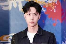 王一博被批“绝望的文盲”？多次写错字不长记性，把湖南说是城市图片