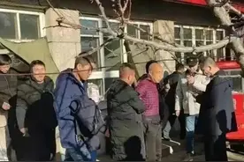 女房东勾搭租客只为私欲，酿成惨案连累无辜，可恨图片