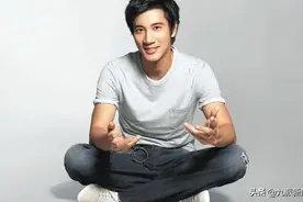 王力宏道歉声明和脸书网友评论高度相似，网友：这是抄作业吧？难怪通顺了图片