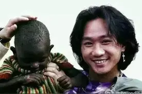 黄家驹的和平主义图片