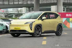 新车｜配置调整，售17.98万元起，广汽埃安AION Y PLUS新增车型上市图片