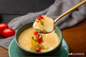 蒸鸡蛋羹，用热水还是凉水蒸？蒸几分钟？教你正确做法，比豆腐嫩图片