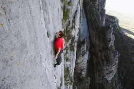 史上最疯狂的三大极限运动，惊险刺激死亡率极高，你敢挑战吗？图片