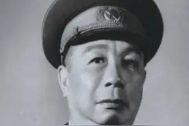 开国上将一生只做一件事，毛主席罕见夸赞道：你的风头已经出够了图片