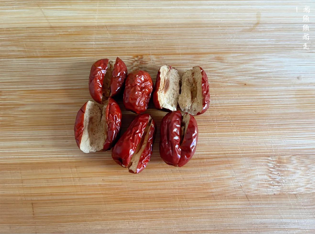 孕妇怎么煲花胶汤好 孕妇怎么煲花胶汤好喝又营养