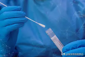 放开13天后，发热人数激增，网友呼吁封控，5个因素决定不走老路图片