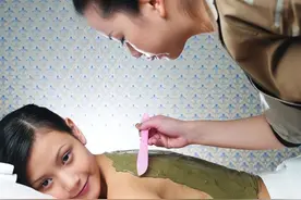 女性身体4个部位或比较“敏感”，不适合让人按摩，尽早了解图片