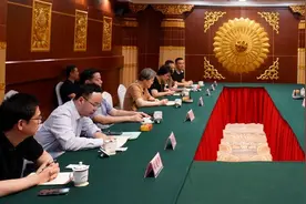 嘉定区领导看望慰问援滇干部，勉励他们主动作为快出成效图片