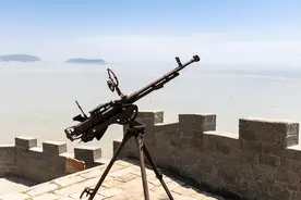 不数不知道，我军竟然同时列装6款大口径机枪图片