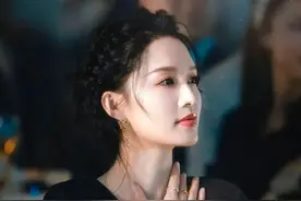 被气到愤然离场,娱乐圈的残酷现实,在35岁李沁身上展现得淋漓尽致图片