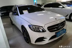 看着事故不大，但是修复得很敷衍！这辆21万的奔驰C260值得买吗？图片