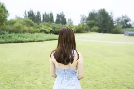 想追上50岁的女人不用太费劲，用这3个技巧就足够了图片