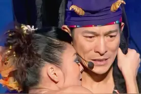 为刘德华伴舞25年，41岁仍不嫁的赖文慧，如今后悔了吗？图片