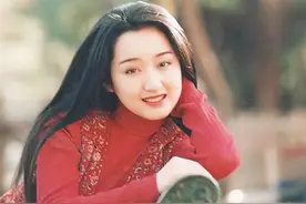 杨钰莹赖文峰分手25年：她51岁未婚努力复出，他结婚生子艰难度日图片