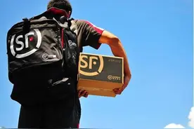 “12箱快递被扔垃圾场”当事人已起诉顺丰，6月1日开庭图片