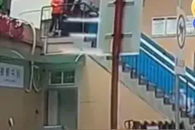 护士在派出所门前被推下楼，医院回应非医患纠纷图片