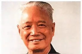 开国将帅中，谁家当将军的孩子最多？十大元帅都比不了图片