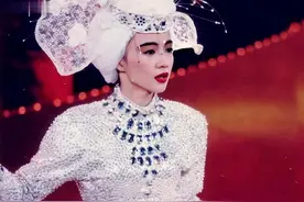 王菲进不了前五，徐小凤排第二，十大殿堂级女歌手究竟谁是第一图片