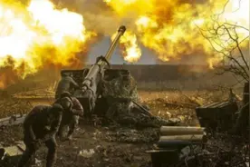 24小时轮番轰炸，大批火炮装备运往乌前线，克宫：目标基本实现图片