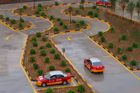 驾照考试有3个变化，包括全国通考、约考时间缩短、取消坡道起步图片