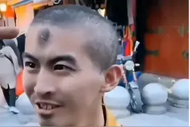 苦行僧从山西步行到西藏，历时8年3个月，七步一“磕头”走完全程图片