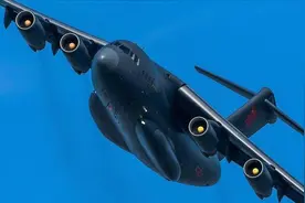 央视释重磅信号！歼-20已抵近台岛，可随时瘫痪台指挥系统图片