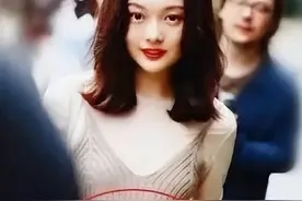 你的腰不细，可能是【肋骨外翻】引起的。图片