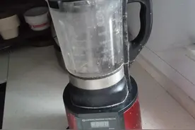 修好一个破壁机，收获“粉丝”一片，尤其是还有一个小家伙图片