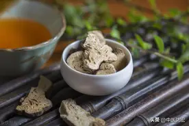 这味药是补脾第一，泡水一杯，健脾祛湿，补阳化痰，还通大便图片