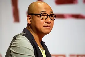 周晓鸥：与前妻离婚后以亲人相称，共同抚养儿子，53岁还单身图片