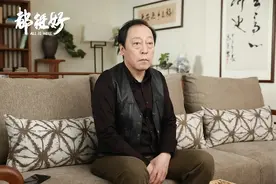 “网瘾”老年人，迷上熬夜与“剁手”图片