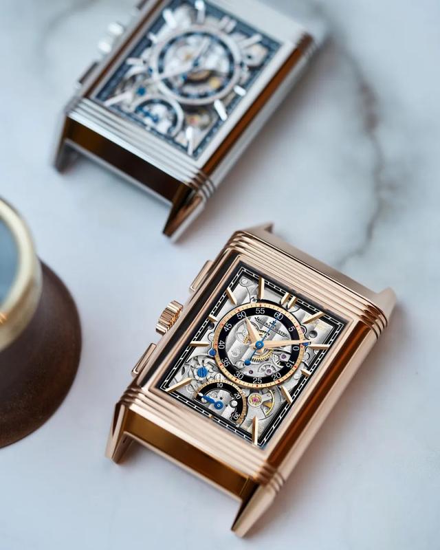 ���ҷ�ת��һ�ٷ���