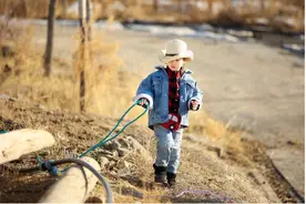 肖杰父子时隔32年破冰和解，《爸爸当家2》呼吁“不要做迟到的好父亲”图片