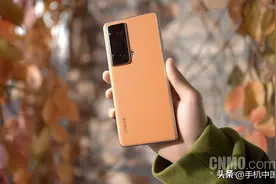 荣耀Magic Vs评测：轻薄有质 超长续航引领折叠体验图片