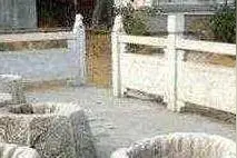 故宫内有70多口井，井水没人喝，一个老太监说不是不想喝是不敢喝图片