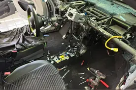 比亚迪海豚空调喷粉投诉不止，官方冷漠回应：对身体无害图片