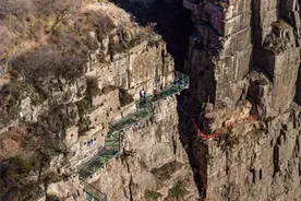 黄河大梯子崖景区首届桃花节即将举办图片