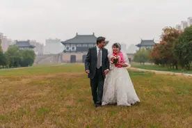 54岁大妈找老公：无需房车和退休金，只要满足这三个条件即可图片