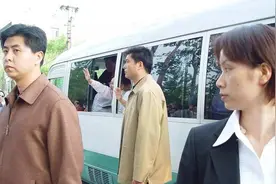 中国第一女保镖，曾保护多国领导人，获“北京小姐”，至今还未婚图片