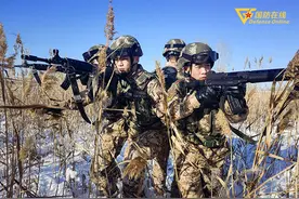 多图直击武警某部重难点课目训练现场图片