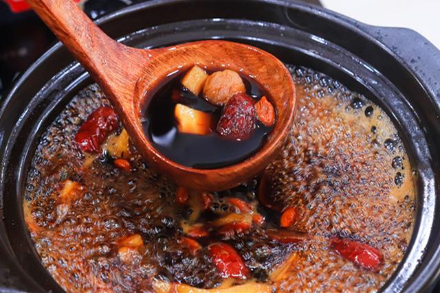 哪些食物含胶原蛋白高 2026年什么含胶原蛋白最多