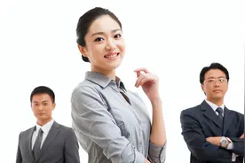 大学新变化！教师取消事业编成为合同工，“铁饭碗”变“纸饭碗”图片