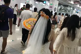 女粉丝戴头纱支持TFBOYS演唱会，6日下午周边交通管制，百辆公交车将成免费摆渡车图片